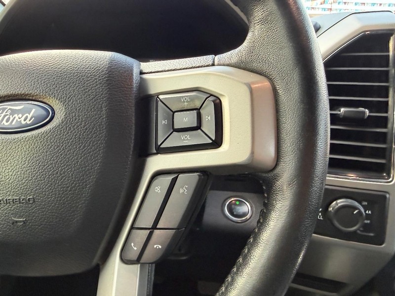 Ford F-150 Vehicle Image 10