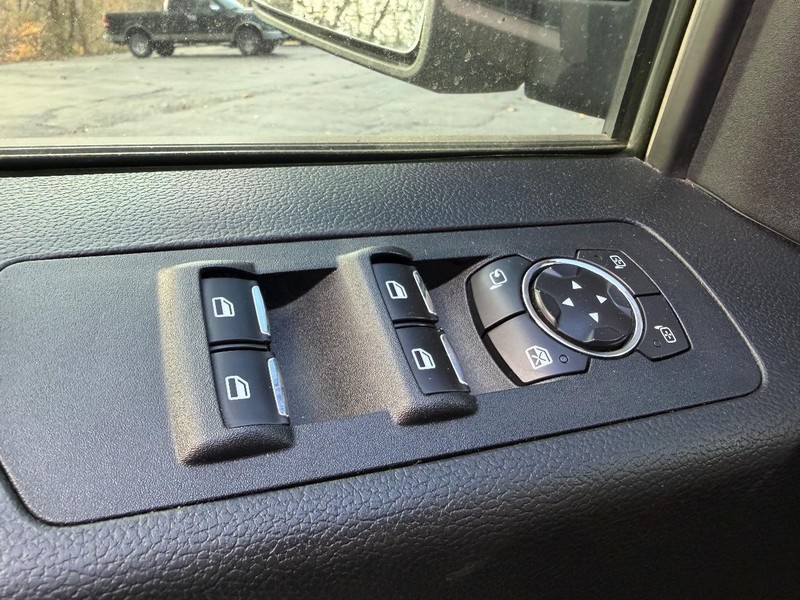 Ford F-150 Vehicle Image 15