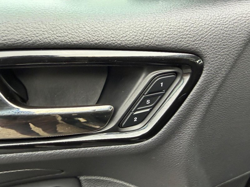 Dodge Durango Vehicle Image 22