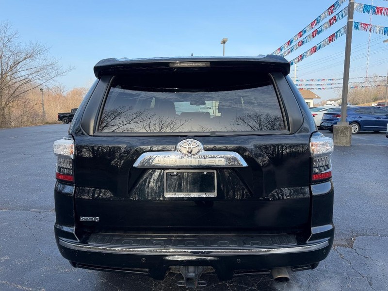 Toyota 4Runner Vehicle Image 04