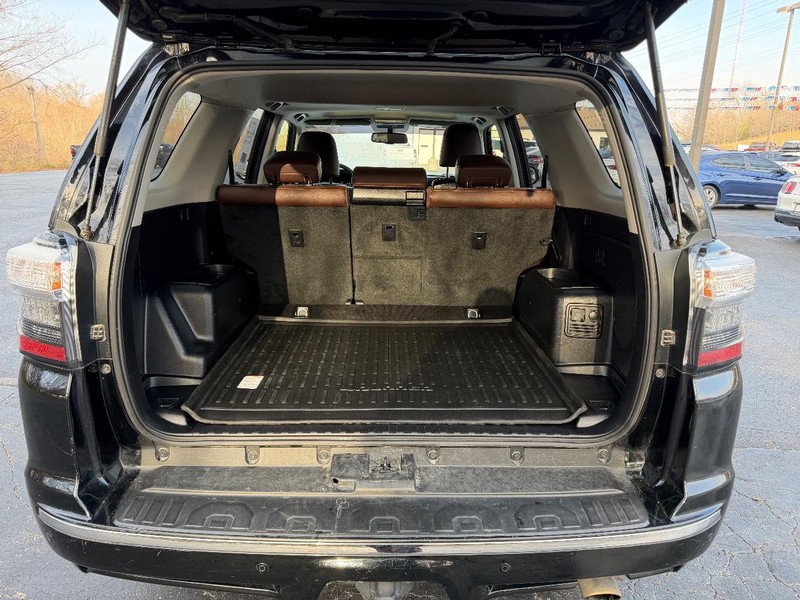 Toyota 4Runner Vehicle Image 05