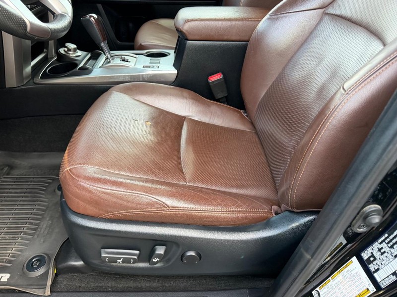 Toyota 4Runner Vehicle Image 19