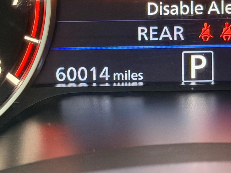 Nissan Altima Vehicle Image 19