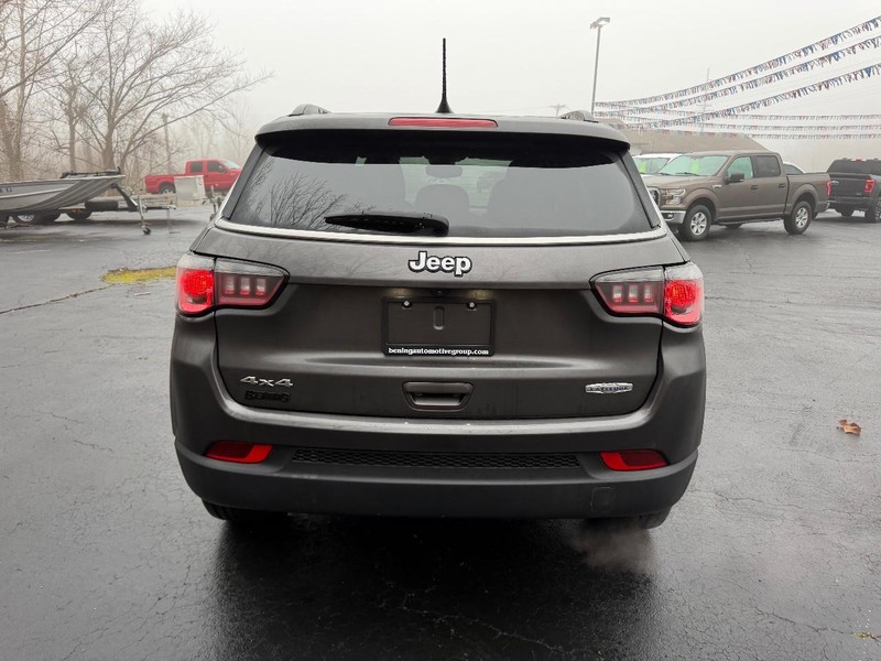 Jeep Compass Vehicle Image 04