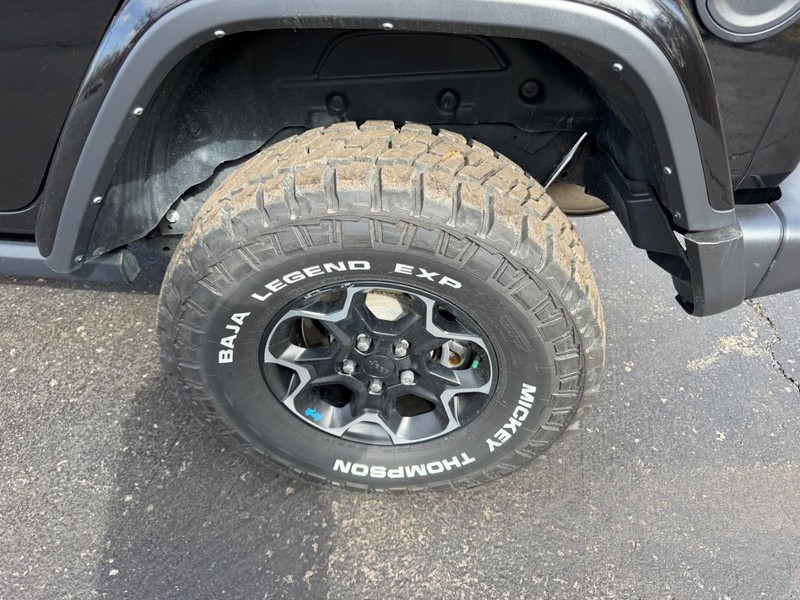 Jeep Wrangler 4xe Vehicle Image 06