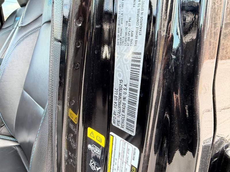 Jeep Wrangler 4xe Vehicle Image 20