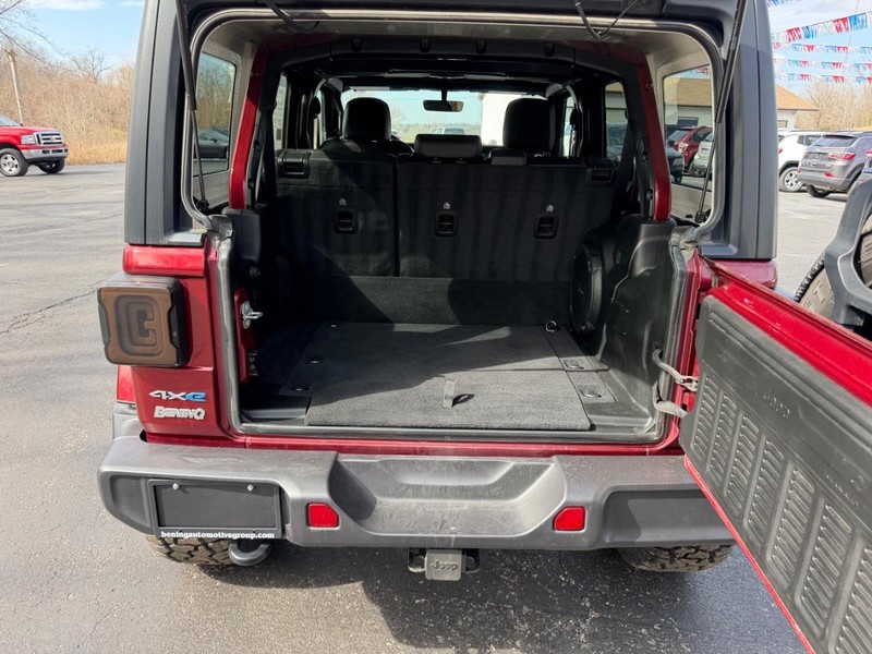 Jeep Wrangler 4xe Vehicle Image 05