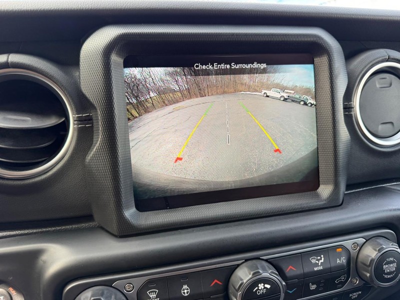 Jeep Wrangler 4xe Vehicle Image 19