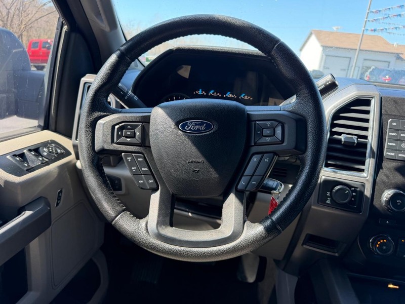 Ford F-150 Vehicle Image 09