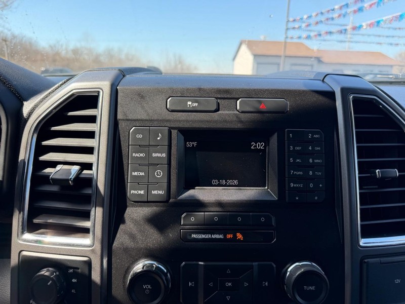 Ford F-150 Vehicle Image 12