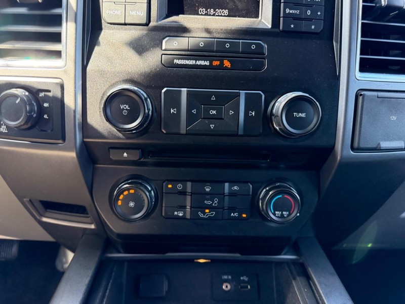 Ford F-150 Vehicle Image 13