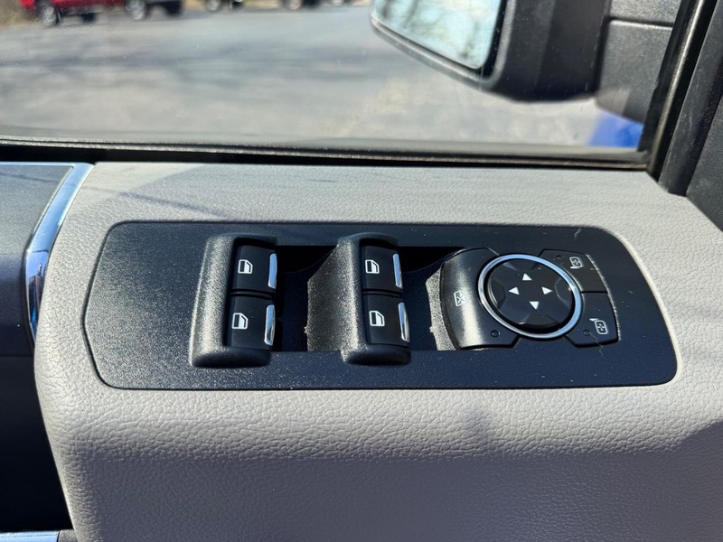 Ford F-150 Vehicle Image 15