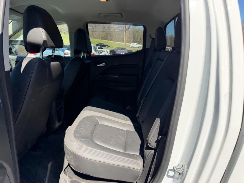 GMC Canyon Vehicle Image 07