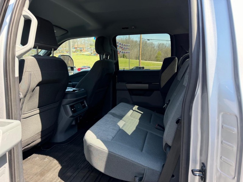 Ford Super Duty F-250 SRW Vehicle Image 07