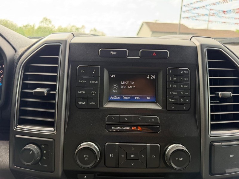 Ford F-150 Vehicle Image 12