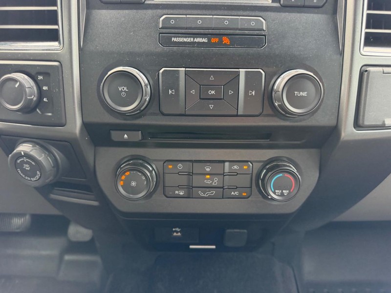 Ford F-150 Vehicle Image 13