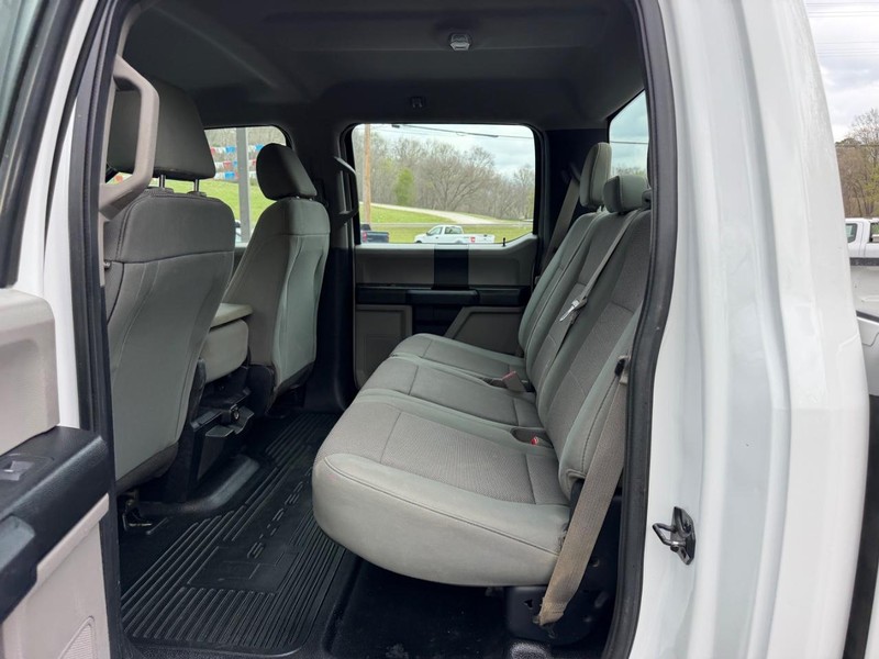 Ford Super Duty F-250 SRW Vehicle Image 07