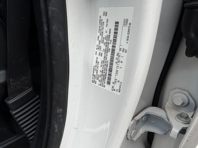 Ford Super Duty F-250 SRW Vehicle Image 20