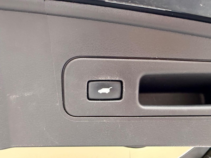 Acura MDX Vehicle Image 06