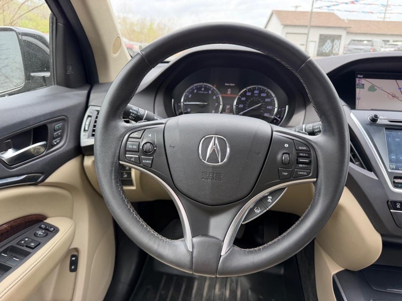 Acura MDX Vehicle Image 13