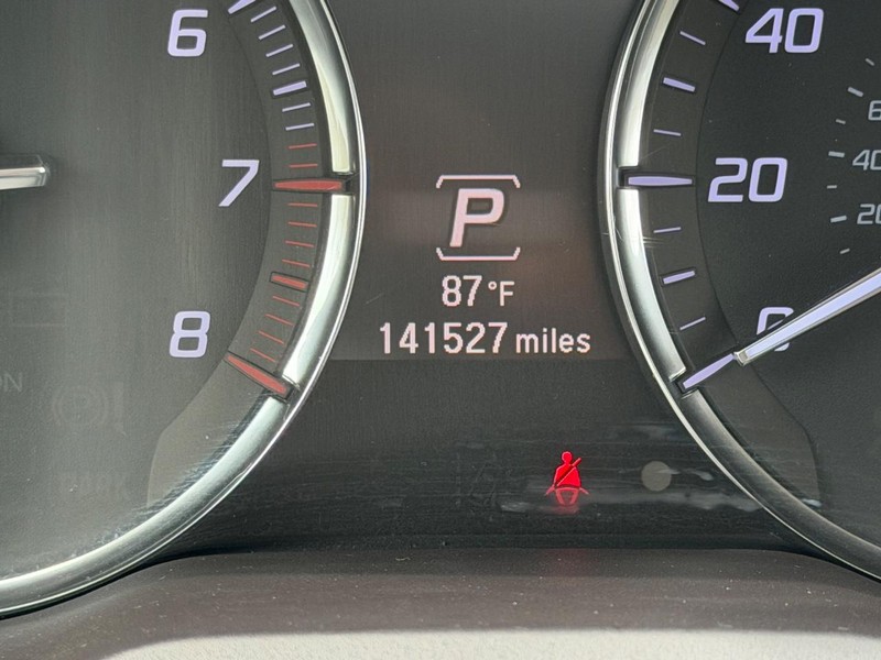 Acura MDX Vehicle Image 23