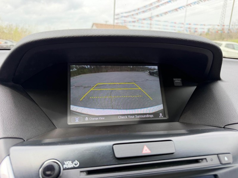 Acura MDX Vehicle Image 24