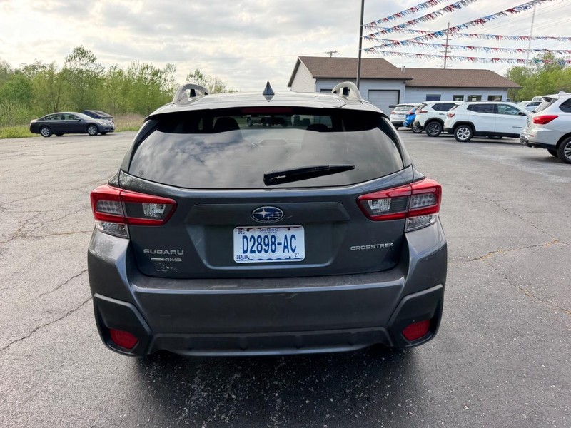 Subaru Crosstrek Vehicle Image 04