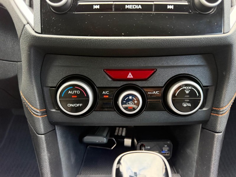 Subaru Crosstrek Vehicle Image 13