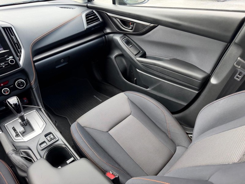 Subaru Crosstrek Vehicle Image 15
