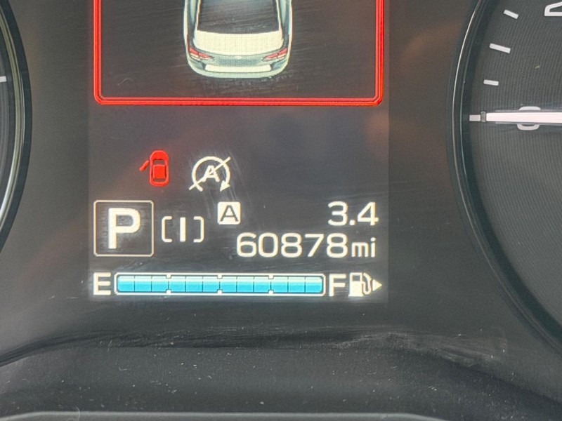 Subaru Crosstrek Vehicle Image 19