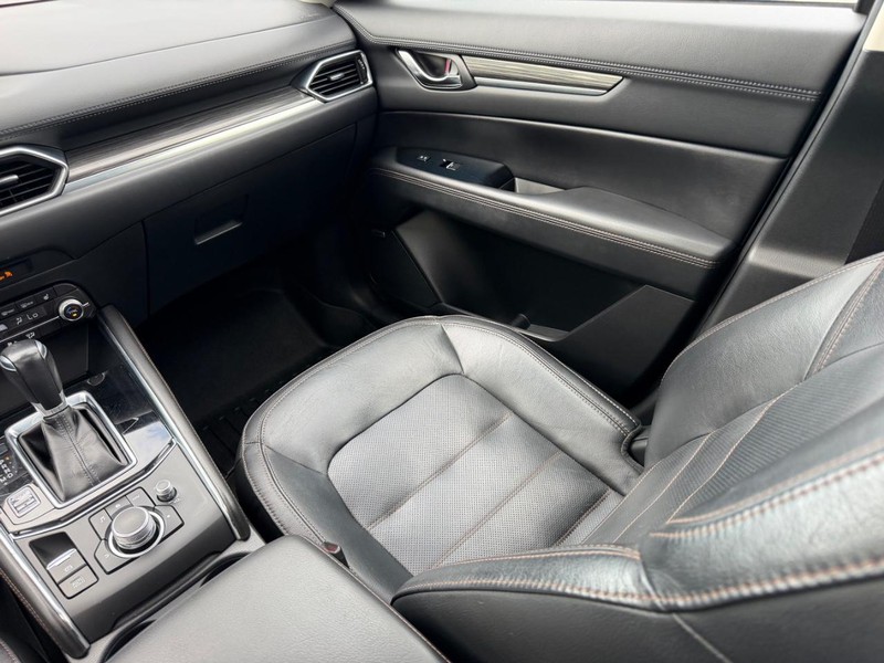 Mazda CX-5 Vehicle Image 17