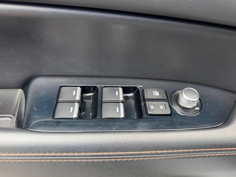 Mazda CX-5 Vehicle Image 18