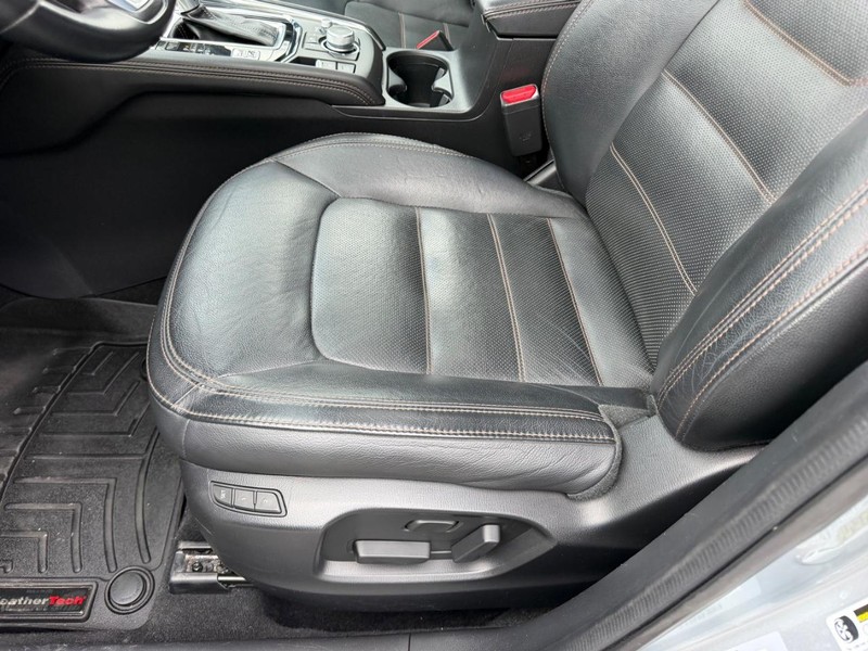 Mazda CX-5 Vehicle Image 19
