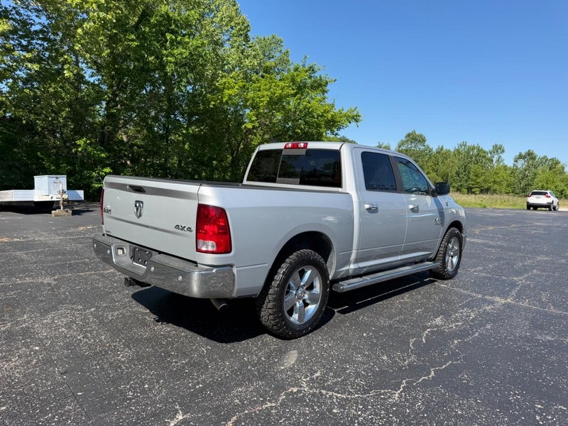 Ram 1500 Vehicle Image 03