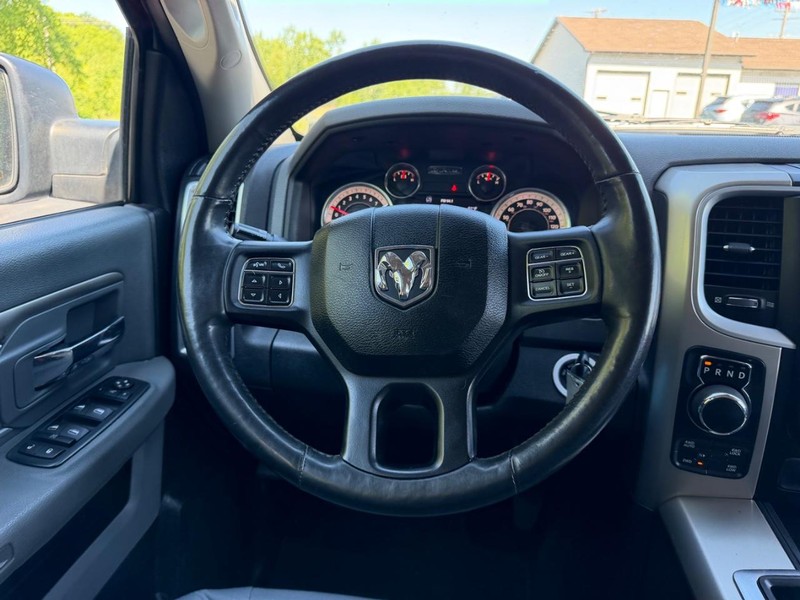 Ram 1500 Vehicle Image 09