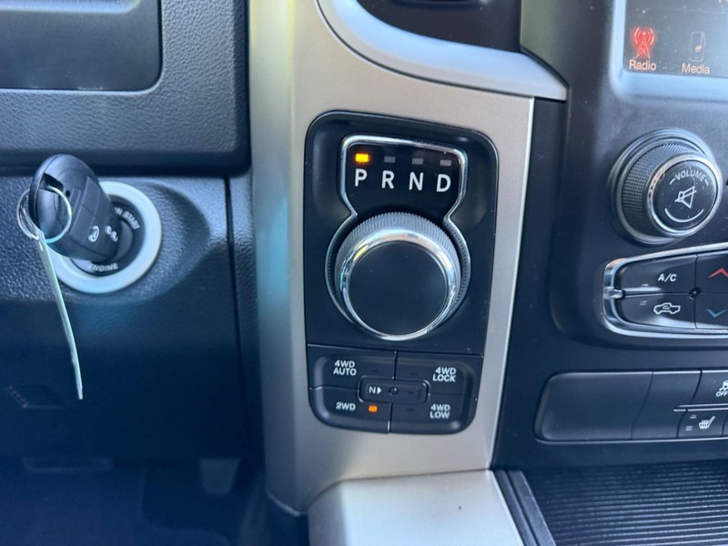 Ram 1500 Vehicle Image 14