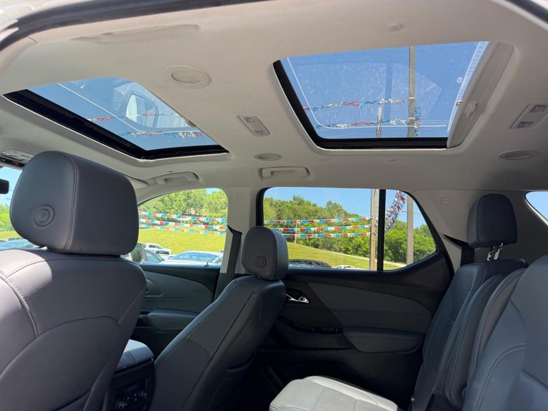 Chevrolet Traverse Vehicle Image 10