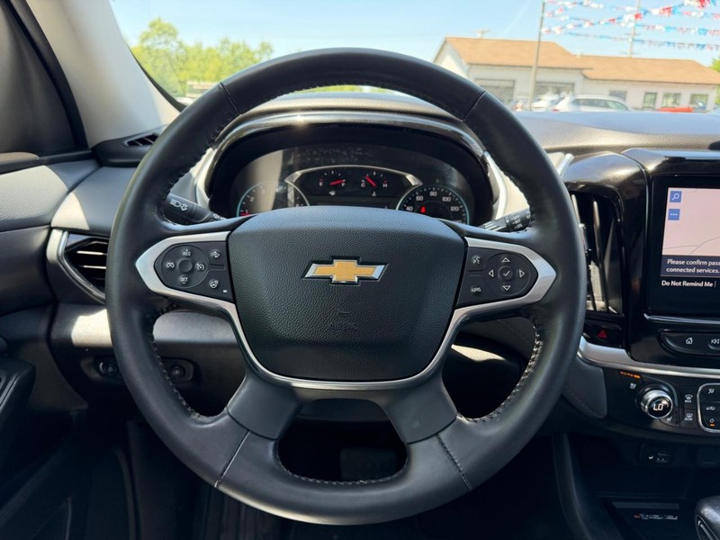 Chevrolet Traverse Vehicle Image 13