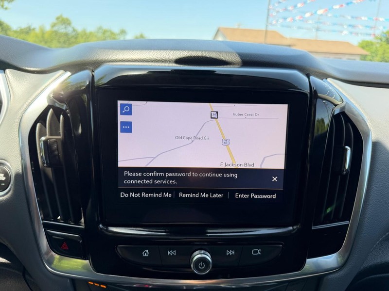Chevrolet Traverse Vehicle Image 16