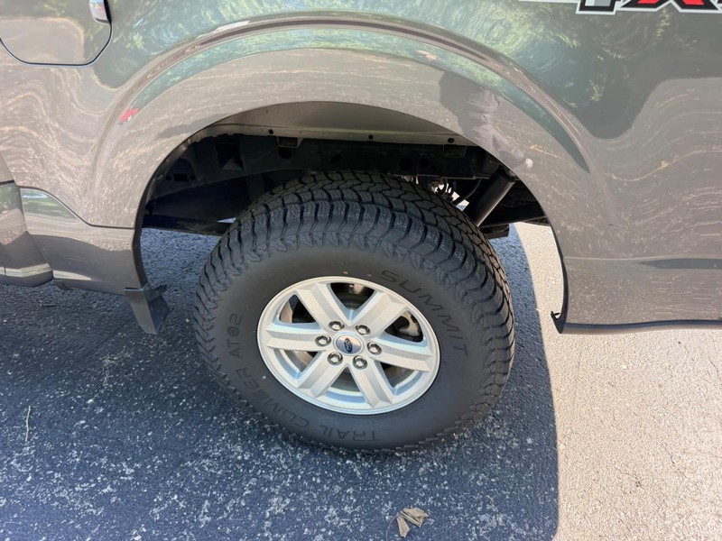 Ford F-150 Vehicle Image 06