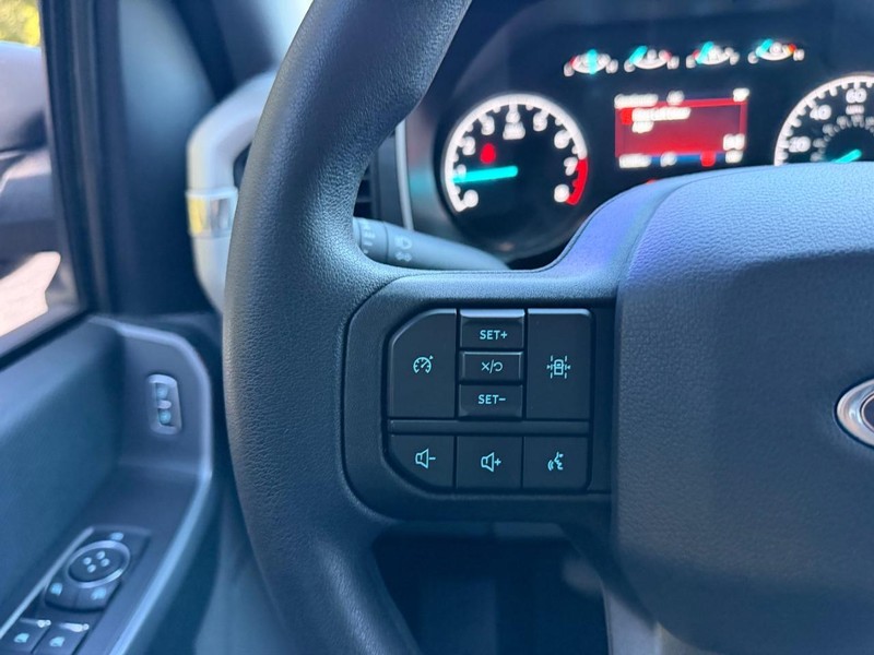 Ford F-150 Vehicle Image 10