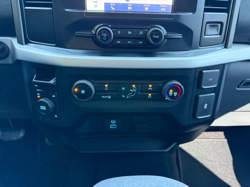 Ford F-150 Vehicle Image 13