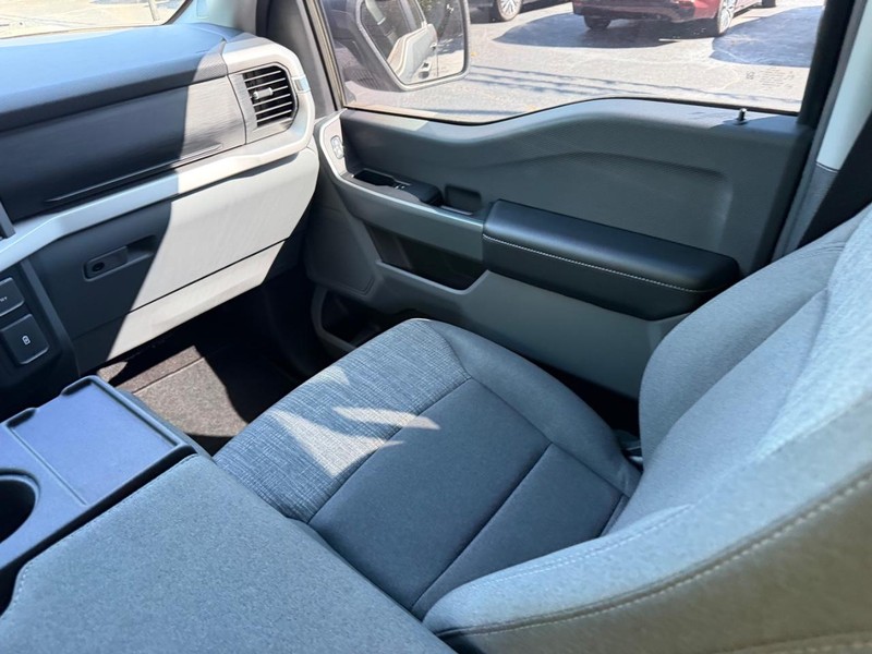 Ford F-150 Vehicle Image 14