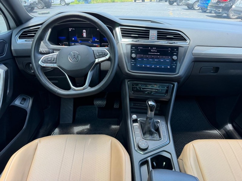 Volkswagen Tiguan Vehicle Image 10