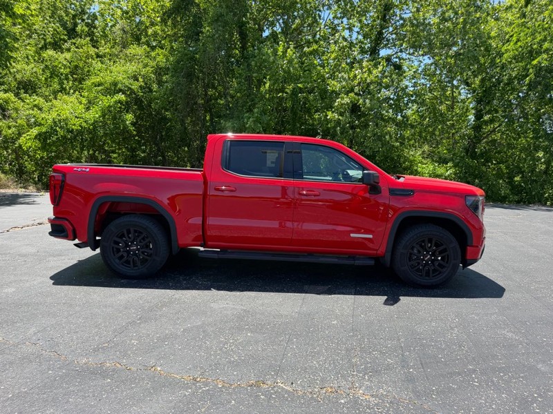 GMC Sierra 1500 Vehicle Image 02
