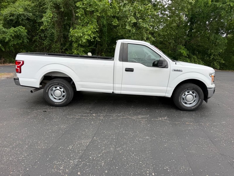 Ford F-150 Vehicle Image 02