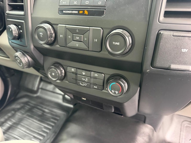 Ford F-150 Vehicle Image 12