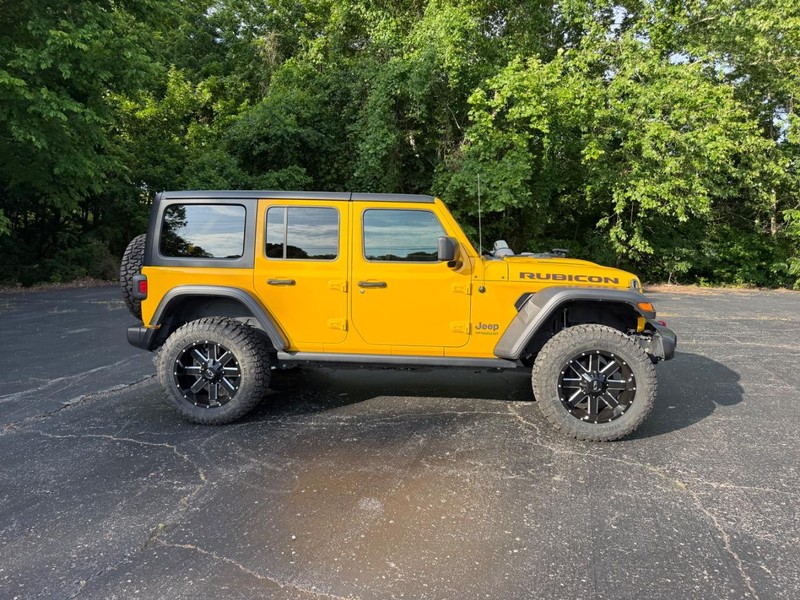 Jeep Wrangler Vehicle Image 02