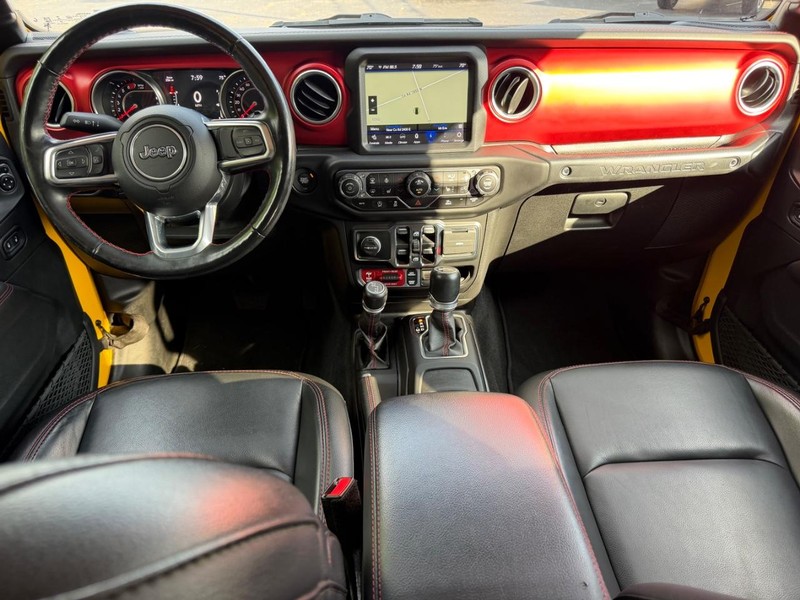 Jeep Wrangler Vehicle Image 08