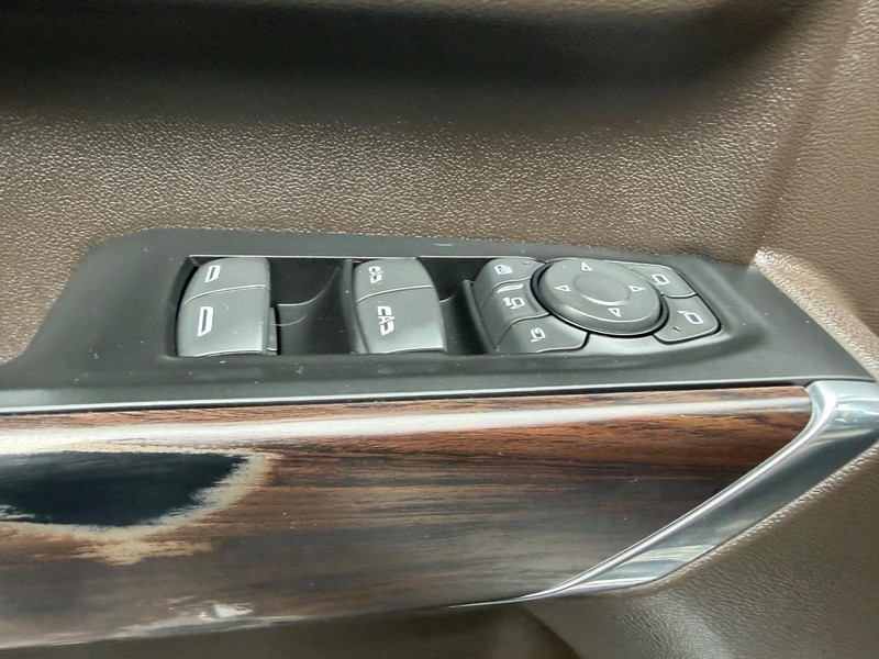 GMC Sierra 2500HD Vehicle Image 15
